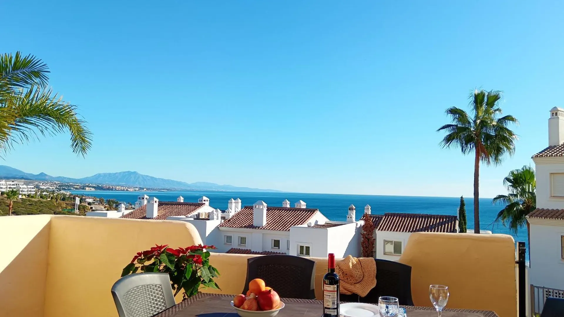 Bella Vista Casares kontakter